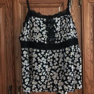 Torrid blouse size 3
